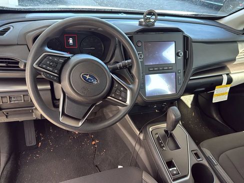 Used 2024 Subaru Impreza 2.0i image 2