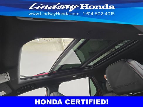 Used 2025 Honda Pilot Black Edition image 22