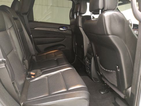 Used 2019 Jeep Grand Cherokee High Altitude AWD/4WD image 19