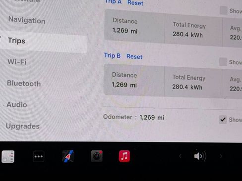 Used 2025 Tesla Model 3 Long Range image 14