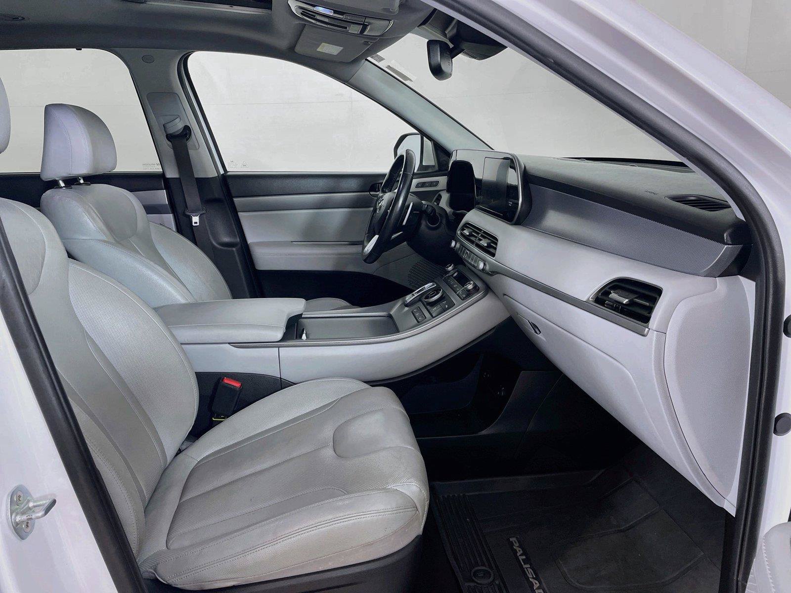 Used 2020 Hyundai Palisade SEL w/ Premium Package AWD/4WD image 28