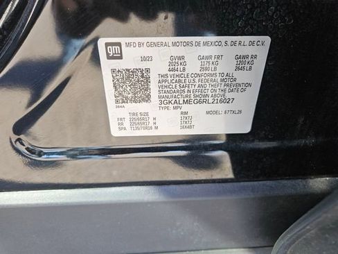 Used 2024 GMC Terrain SLE image 30