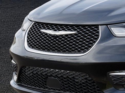 New 2026 Chrysler Pacifica Select image 11