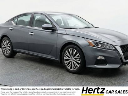 Used 2025 Nissan Altima 2.5 SV