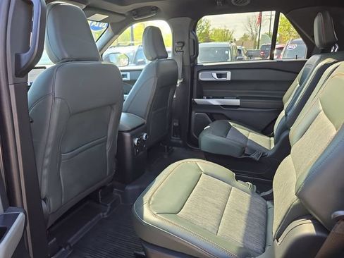 Certified 2024 Ford Explorer Timberline w/ Timberline Technology Package AWD/4WD image 29