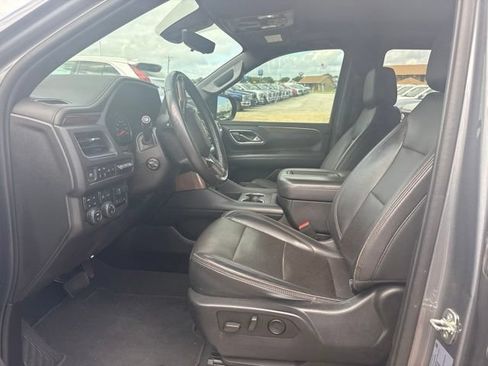Used 2021 Chevrolet Tahoe High Country AWD/4WD image 2