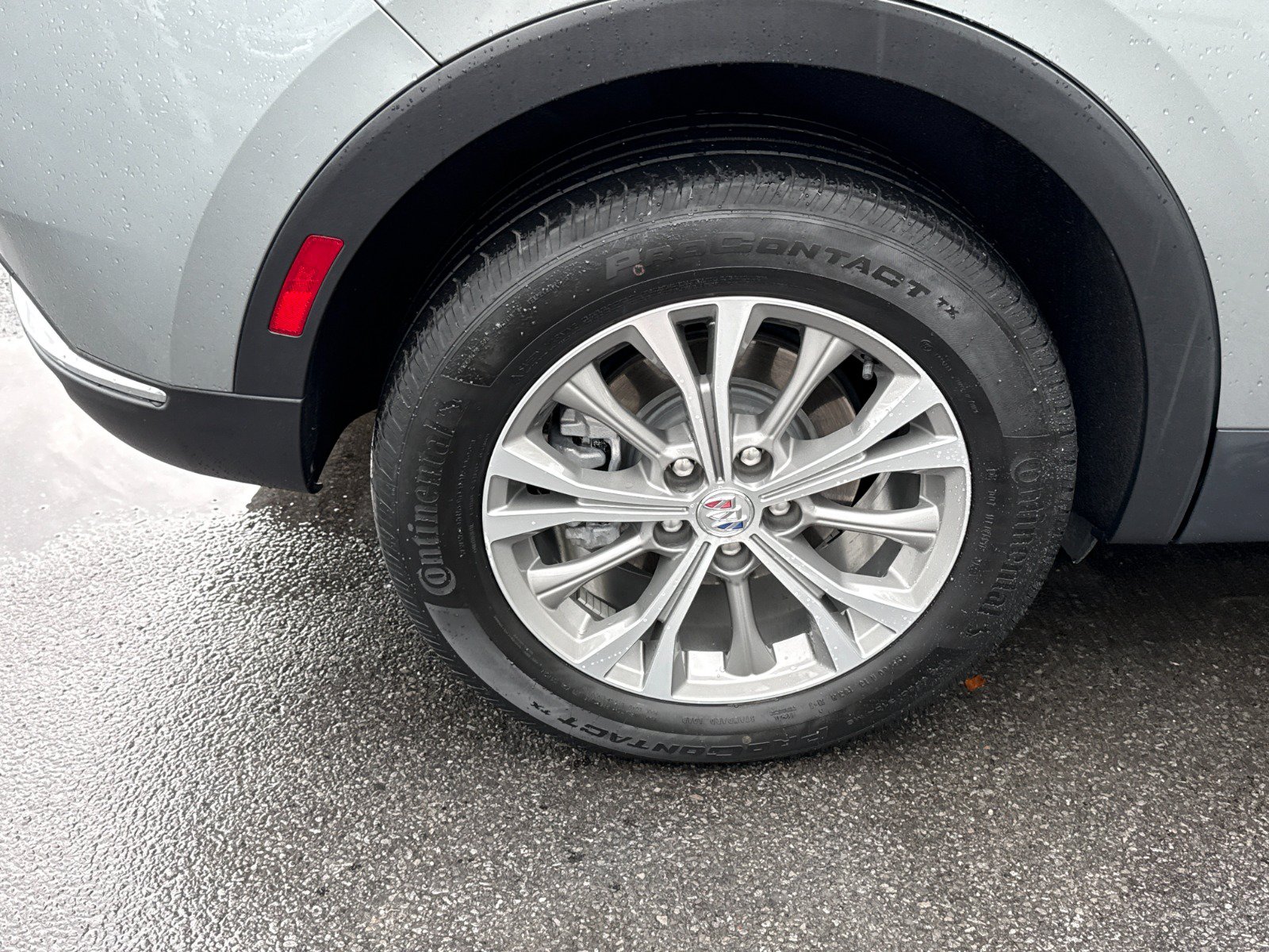 Certified 2023 Buick Envision Preferred AWD/4WD image 11