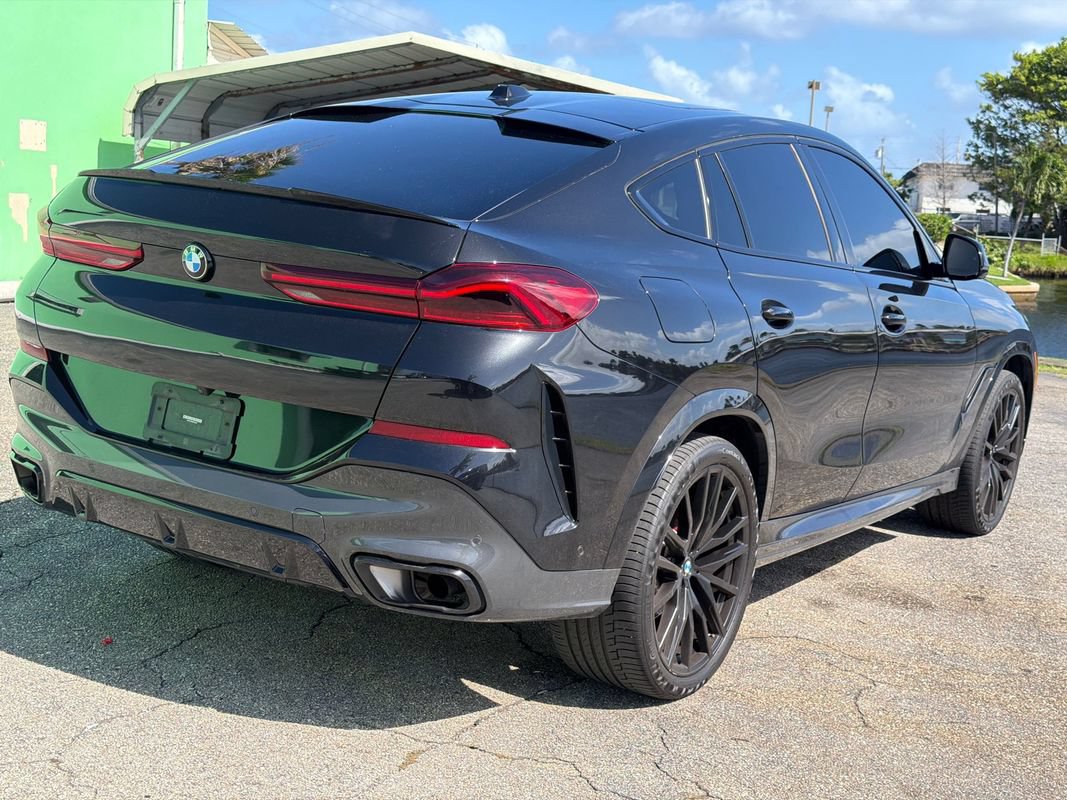 Used 2024 BMW X6 xDrive40i w/ Premium Package AWD/4WD image 5