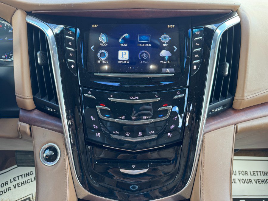 Used 2016 Cadillac Escalade Platinum AWD/4WD image 24
