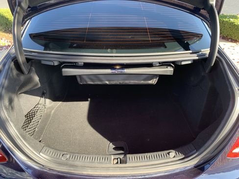 Used 2017 Mercedes-Benz E 300 4MATIC image 34