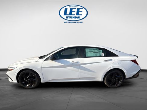 New 2026 Hyundai Elantra Sport image 3