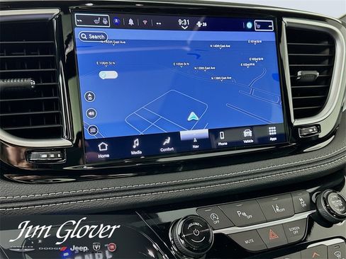 New 2026 Chrysler Pacifica Limited w/ S Appearance Package image 34