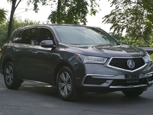 Used 2018 Acura MDX SH-AWD image 3