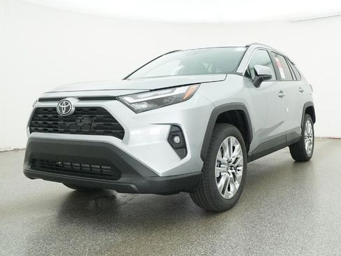 New 2025 Toyota RAV4 XLE Premium image 4