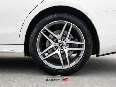 Used 2018 Mercedes-Benz S 560 4MATIC Sedan image 11