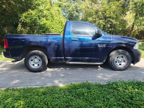 Used 2017 RAM 1500 Tradesman w/ Power & Remote Entry Group RWD image 2
