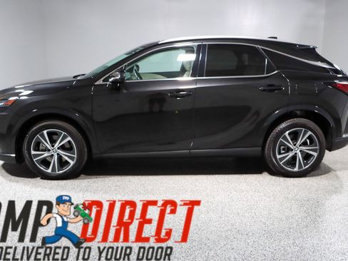 Used 2023 Lexus RX 350 Premium w/ Accessory Package image 10