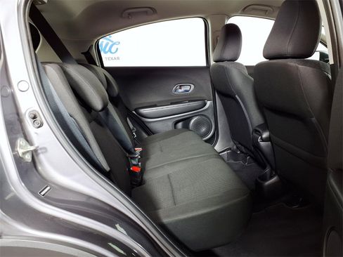 Used 2016 Honda HR-V LX image 11