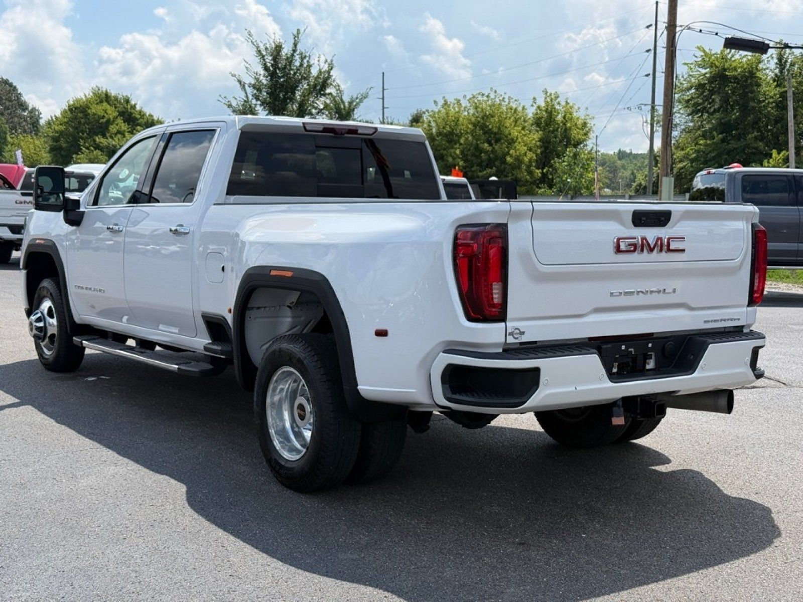 Used 2020 GMC Sierra 3500 Denali w/ Denali Ultimate Package AWD/4WD image 6