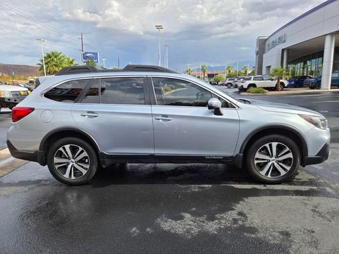 Used 2019 Subaru Outback 2.5i Limited w/ Protection Package #1 AWD/4WD image 3