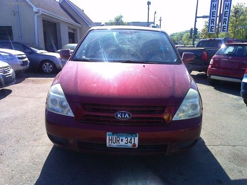 Used 2009 Kia Sedona LX FWD image 6