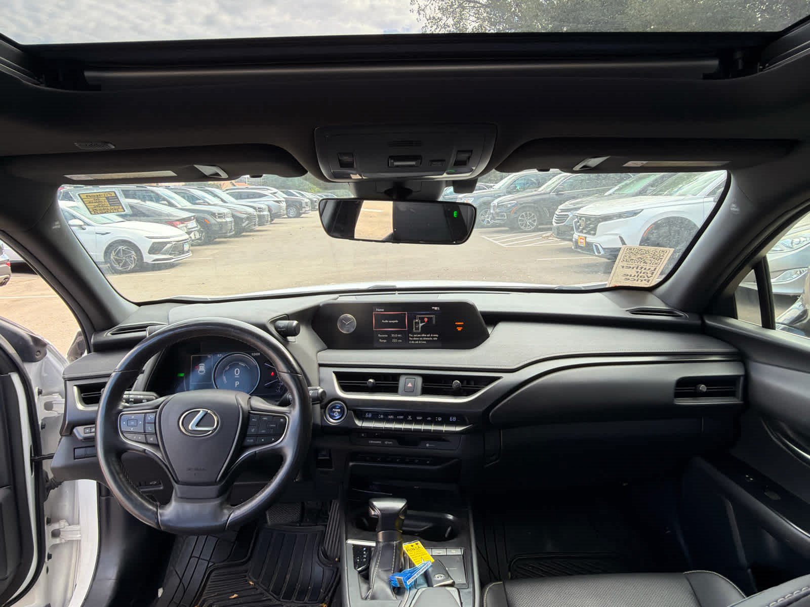 Used 2020 Lexus UX 250h w/ Premium Package AWD/4WD image 7