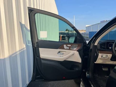 Certified 2022 Mercedes-Benz GLS 450 4MATIC image 10