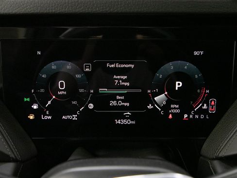 Used 2025 GMC Yukon XL Denali w/ Sun & Power Step Package AWD/4WD image 23