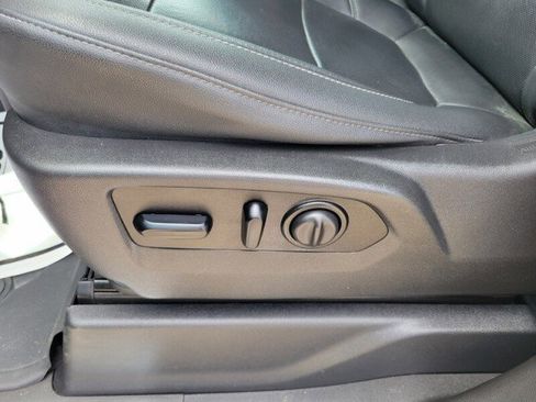 Used 2021 GMC Sierra 1500 SLT AWD/4WD image 23