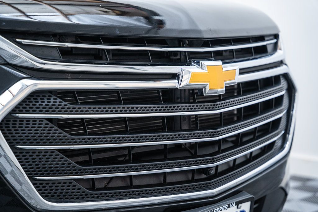 Used 2018 Chevrolet Traverse LT AWD/4WD image 14
