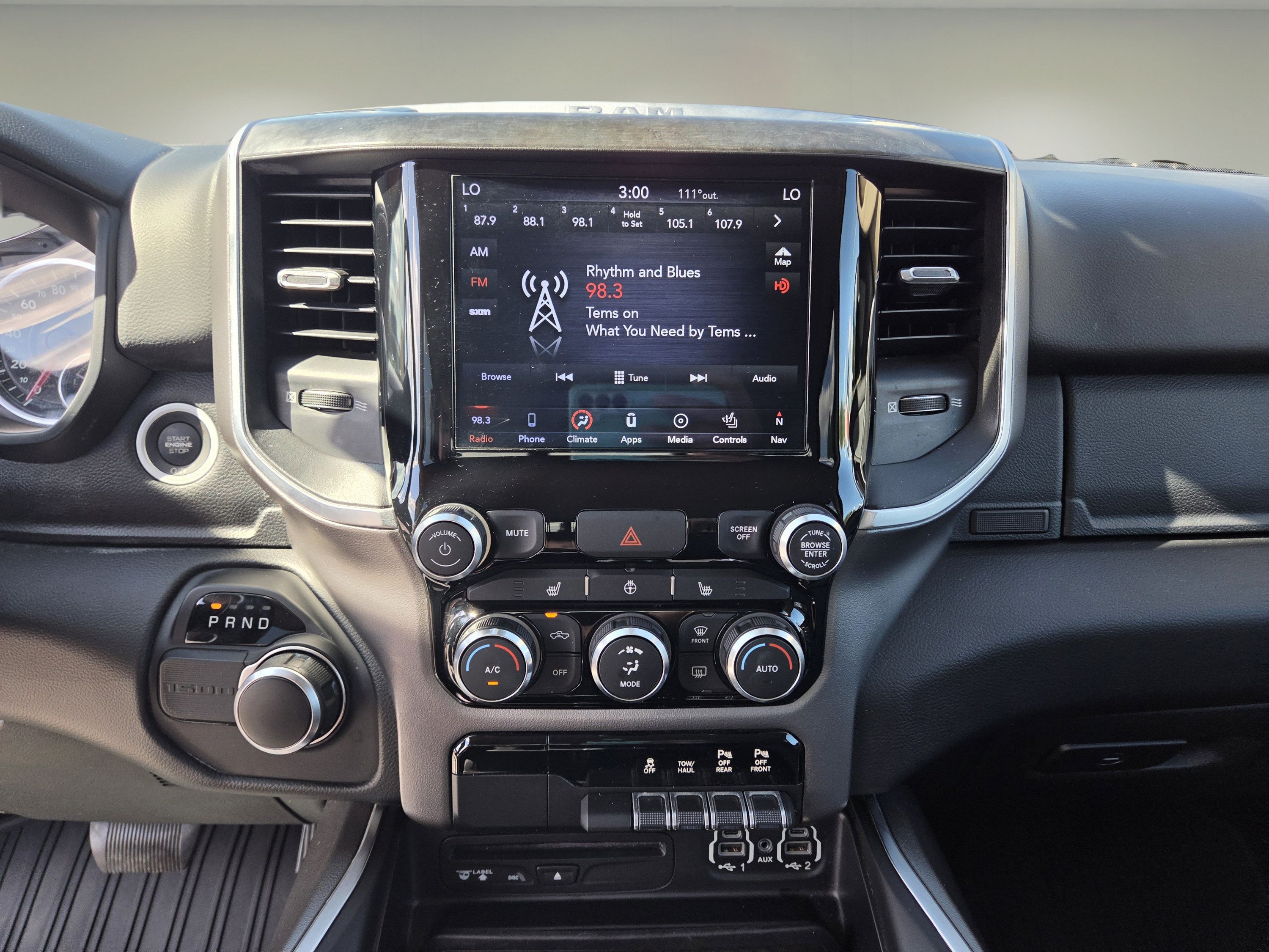 Used 2019 RAM 1500 Big Horn RWD image 13