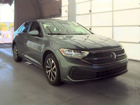 Used 2024 Volkswagen Jetta S FWD image 6