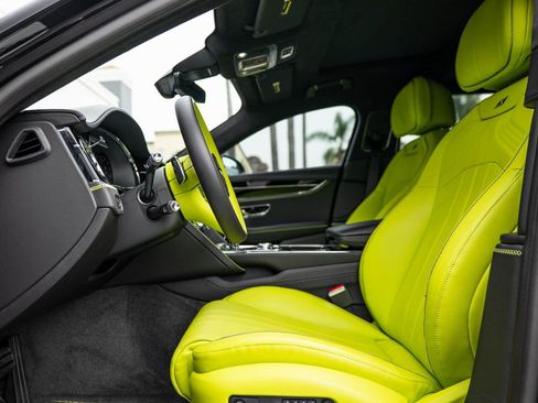 Used 2024 Bentley Flying Spur S V8 image 12