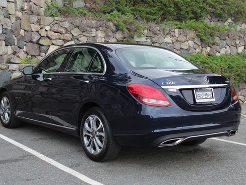 Used 2018 Mercedes-Benz C 300 C 300 4MATIC Sedan 4D image 7