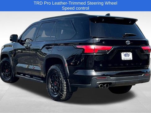 Used 2023 Toyota Sequoia TRD Pro AWD/4WD image 5
