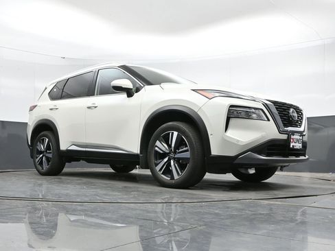 Used 2023 Nissan Rogue SL w/ SL Premium Package AWD/4WD image 42
