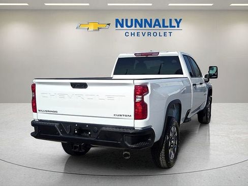 Used 2026 Chevrolet Silverado 2500 Custom w/ Custom Value Package AWD/4WD image 5