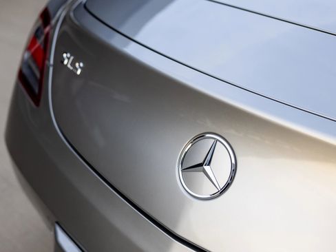 Used 2011 Mercedes-Benz SLS AMG Coupe image 39