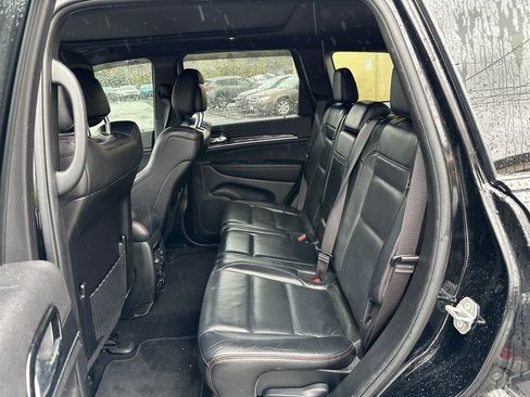 Used 2021 Jeep Grand Cherokee Trailhawk w/ Trailhawk Luxury Group AWD/4WD image 20