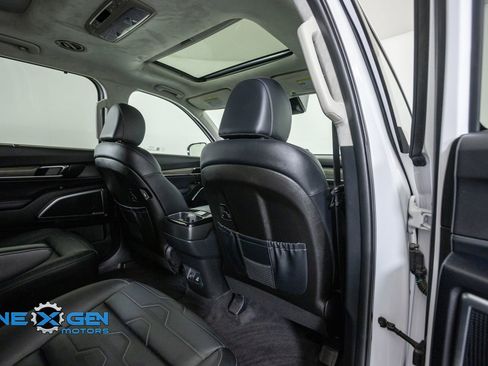 Used 2022 Kia Telluride SX w/ SX Prestige Package AWD/4WD image 37