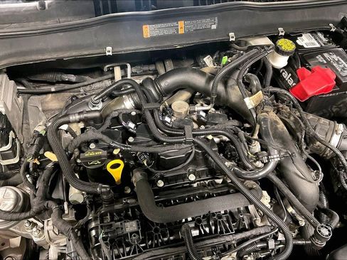 Used 2018 Ford Fusion SE w/ Fusion SE Technology Package image 40