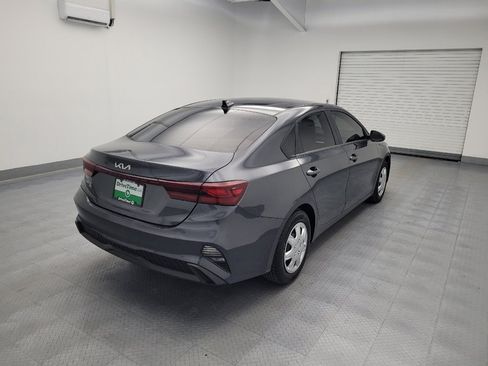 Used 2024 Kia Forte LX FWD image 9