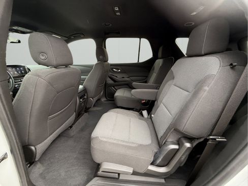 Certified 2023 Chevrolet Traverse LT image 8