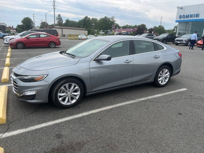 Used 2025 Chevrolet Malibu LT