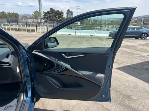 Used 2024 Kia Niro Wind FWD image 34