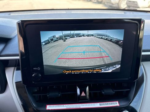 Used 2024 Toyota Corolla Cross L FWD image 22