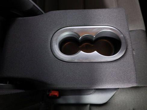 Used 2018 Volkswagen Golf S image 37