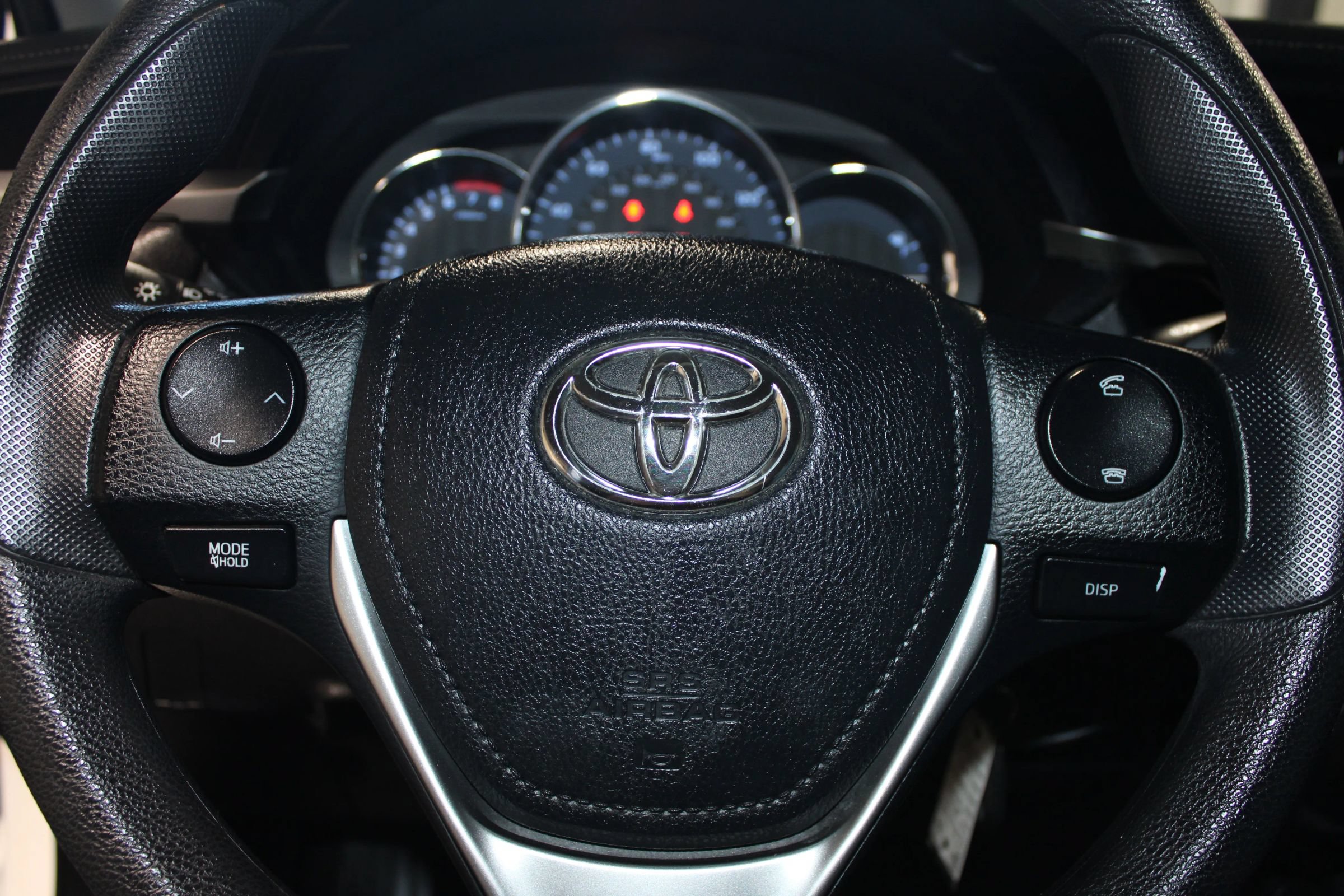 Used 2014 Toyota Corolla L FWD image 17