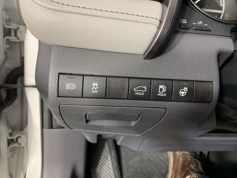 Used 2023 Toyota Camry XSE w/ Cold Weather Package image 18