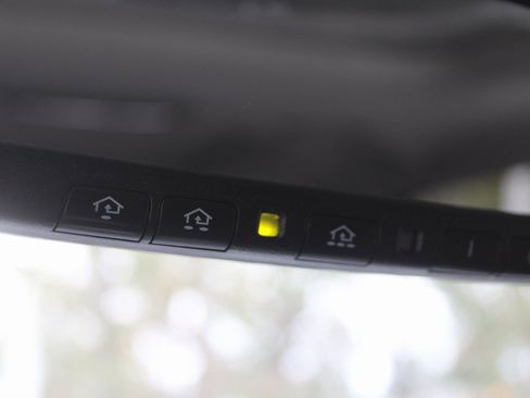 Used 2020 Kia Telluride SX w/ SX Prestige Package image 60